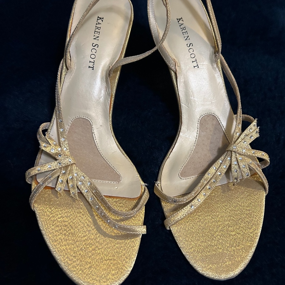Champagne Tootsies